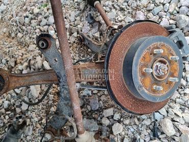 glavcina zadnja za Peugeot 4007 od 2008. do 2012. god.