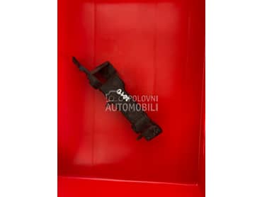 Desni nosac krila na braniku za Audi A5 od 2007. do 2016. god.