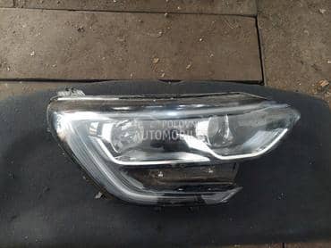 desni far za Renault Megane