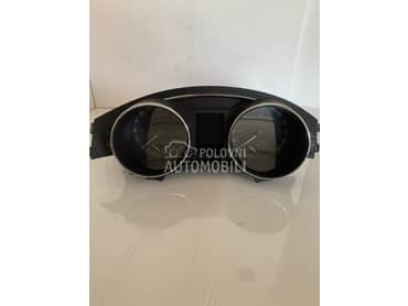 Instrument tabla za Škoda Superb od 2014. do 2017. god.