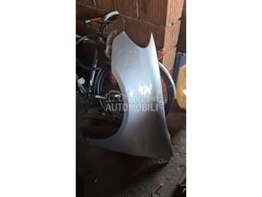 Levo krilo oštećeno od grada za Volkswagen Golf 6