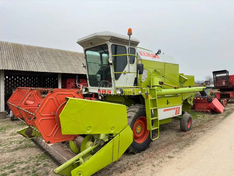 Claas Dominator 68