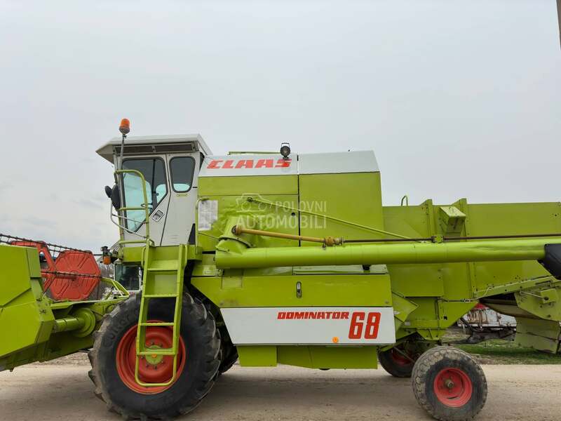 Claas Dominator 68