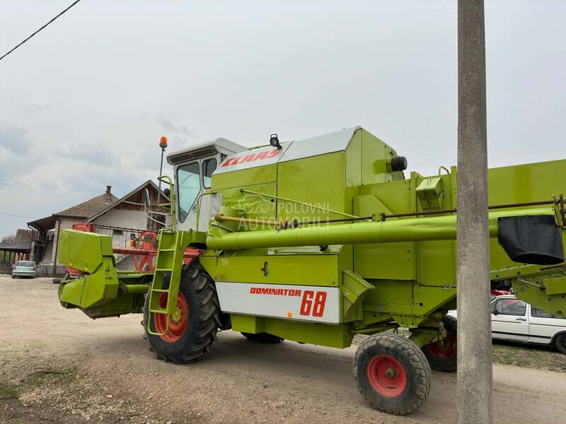Claas Dominator 68