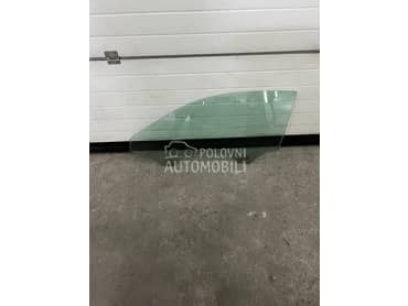 Staklo u vozacevim vratima za Audi A3 od 2012. do 2019. god.