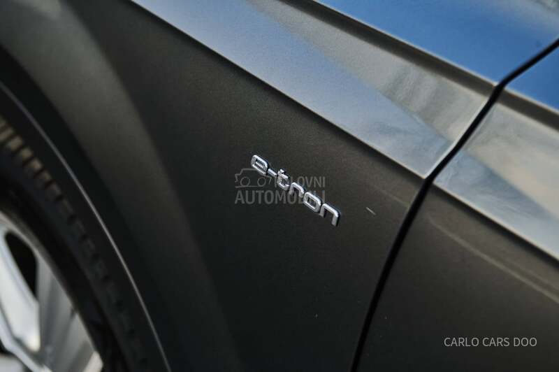 Audi Q7 Sline, rata od 450e