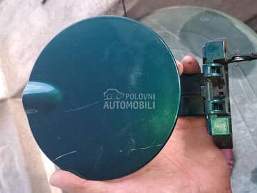 poklopac rezervoara zeleni za Citroen C3