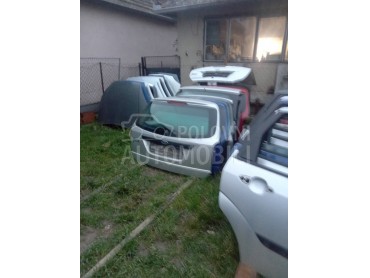 Hauba za Ford Focus od 1998. do 2010. god.