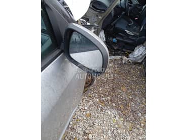 Retrovizori za Suzuki Swift