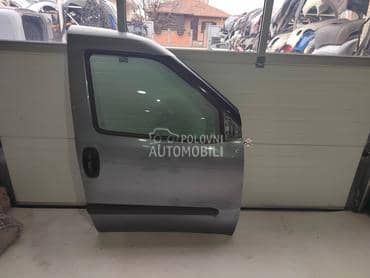 Prednja desna vrata siva za Fiat Doblo od 2010. do 2016. god.