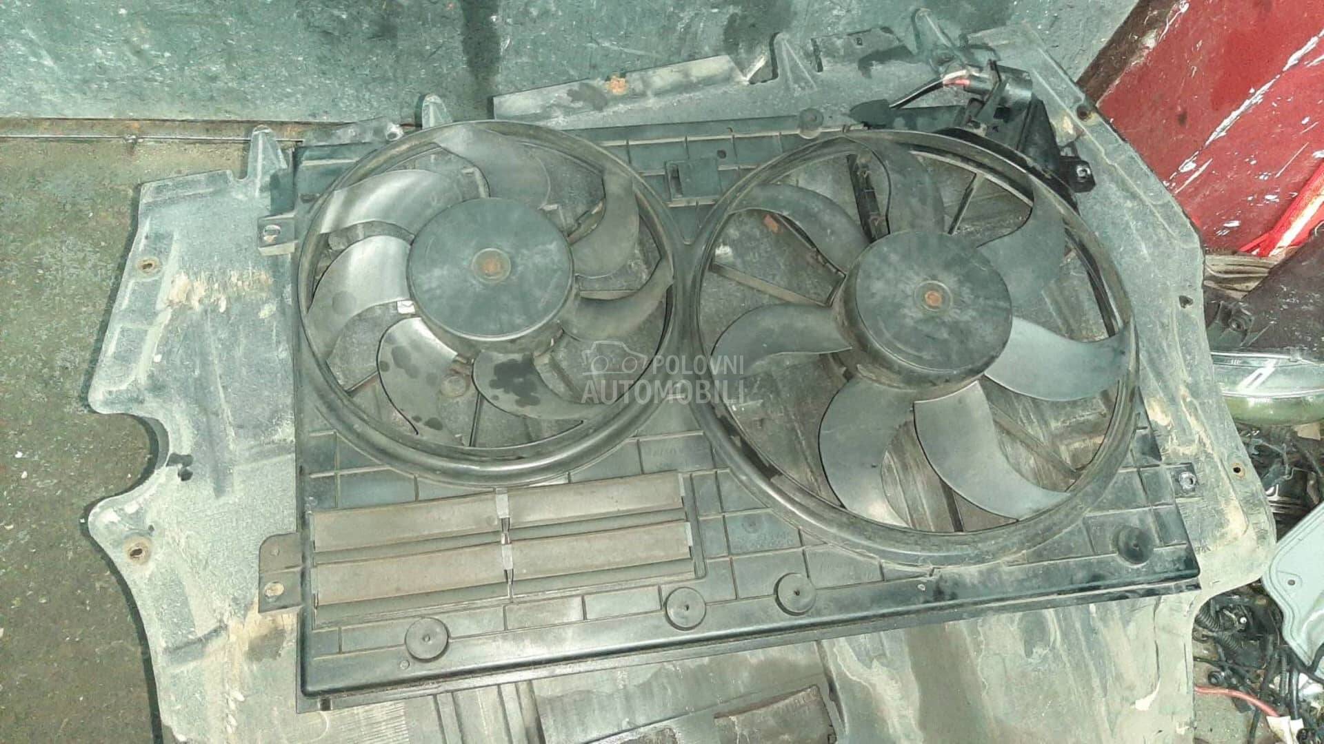 MOTORE ELETTRICO VENTILATORE Interno Riscaldamento Ventola Per Audi 80 A4 Avant EUR 97,98 - Foto 2