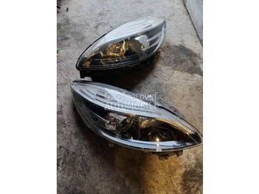 Farovi za Renault Scenic od 2008. do 2018. god.