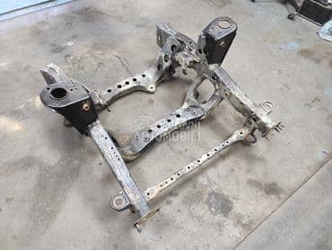 Prednji kraj šasije za Toyota Land Cruiser od 2003. do 2009. god.