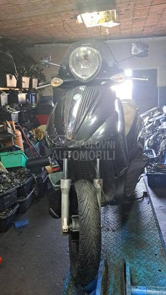 Piaggio Beverly 300
