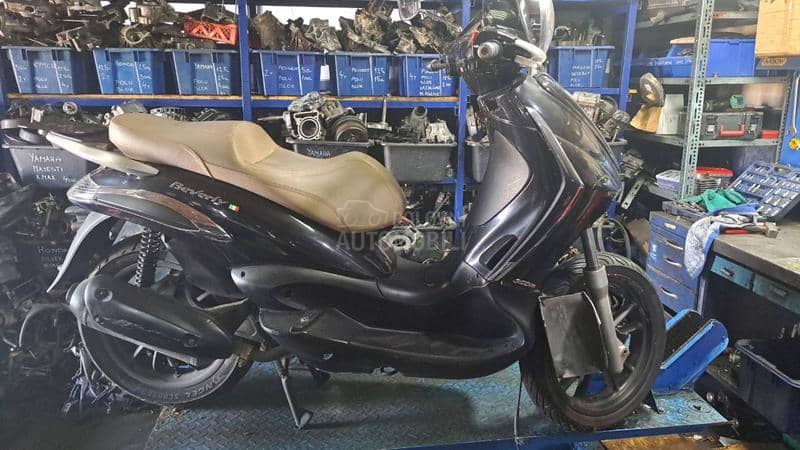 Piaggio Beverly 300