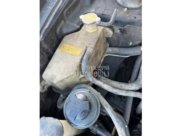 Posuda za vodu za hladnjak za Hyundai Santa Fe od 2000. do 2007. god.