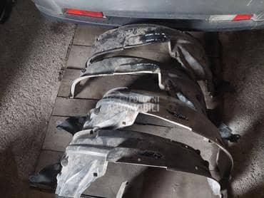 potkrilo prednje za Suzuki Alto od 2009. do 2014. god.