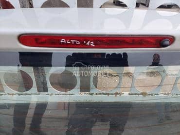 stop svetlo na gepek vratima za Suzuki Alto od 2009. do 2014. god.