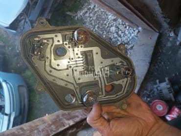 nosač sijalica za Fiat Stilo