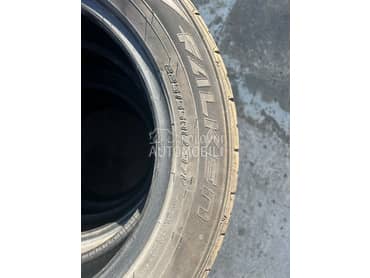 Dunlop 225/55 R17 Letnja