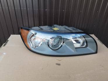 Far desni za Volvo V50