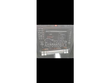 multimedija za Porsche Cayenne