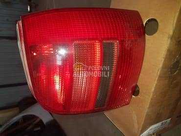 KARAVAN  Desna A4 za Audi A4 od 1998. do 2000. god.