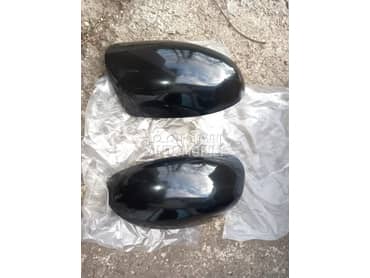 poklopac retrovizora za Ford Focus od 2000. do 2004. god.