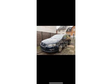 Farovi Ksenoni fabricki za Volkswagen Passat B6 od 2004. do 2010. god.