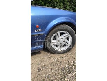 razni delovi za Ford Escort od 1989. do 1990. god.