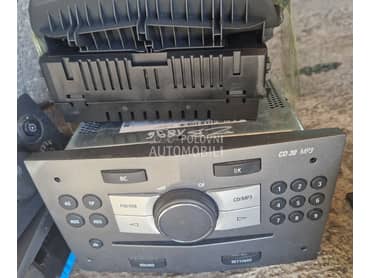 Radio CD za Opel Zafira
