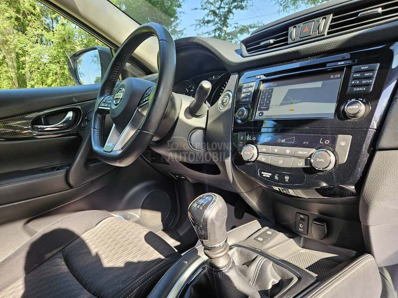 Nissan X-Trail 1.6 4WD