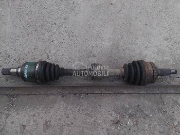 poluosovina leva za Suzuki Liana