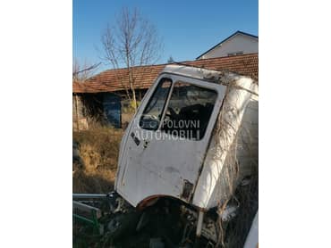 Kabina Mercedes Benz 1722