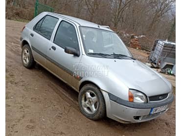 Delovi za Ford Fiesta
