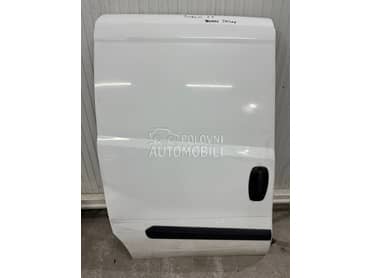 DESNA BOCNA VRATA ZA DOBLA