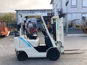 Unicarriers NISSAN FG15 2017godina