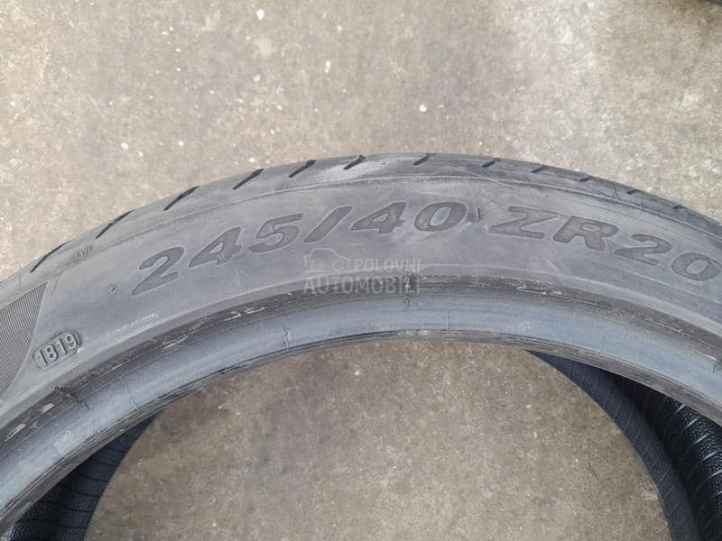 Pirelli 245/40 R20 Letnja