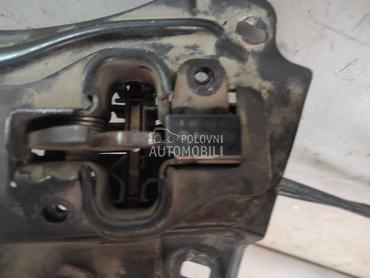 BRAVA HAUBE za Mercedes Benz C Klasa