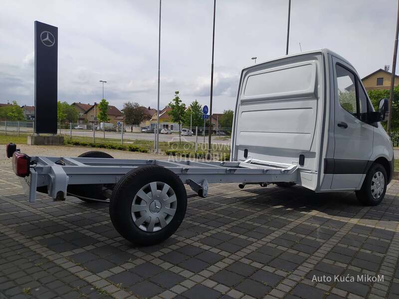 Mercedes Benz Sprinter Šasija 317 LAGER