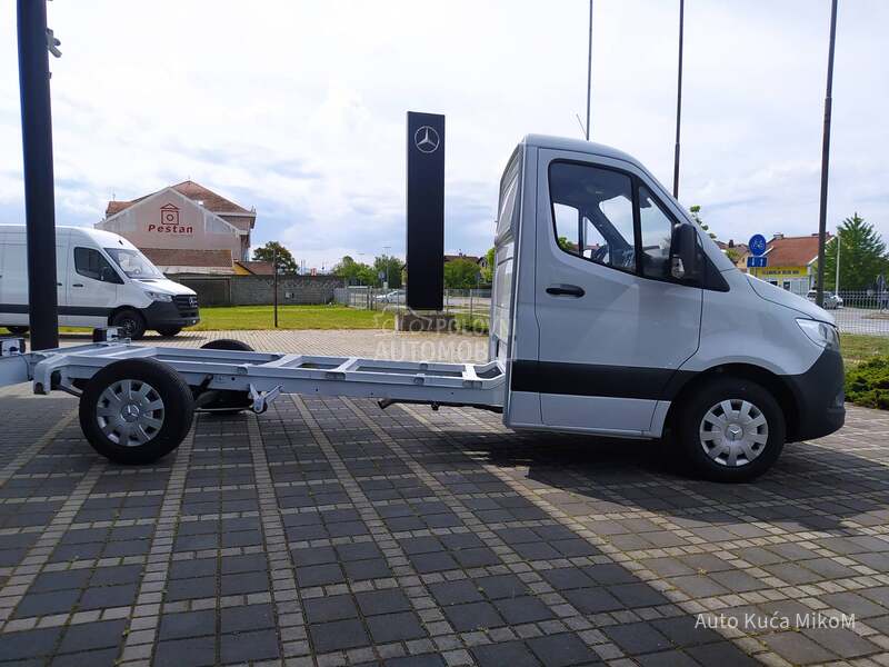 Mercedes Benz Sprinter Šasija 317 LAGER