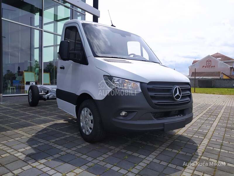 Mercedes Benz Sprinter Šasija 317 LAGER