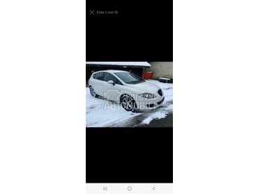 Seat Leon -  kompletan auto u delovima