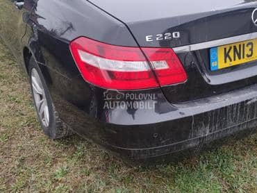 Levo stop svetlo za W 212 za Mercedes Benz E 200, E 220, E 230 ...