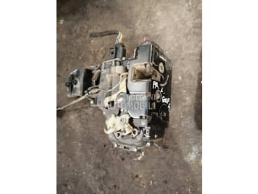 centralna brava Golf 4 za Volkswagen Golf 4 od 1998. do 2004. god.