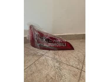 Levo stop svetlo halogeno za Audi Q5 od 2008. do 2012. god.