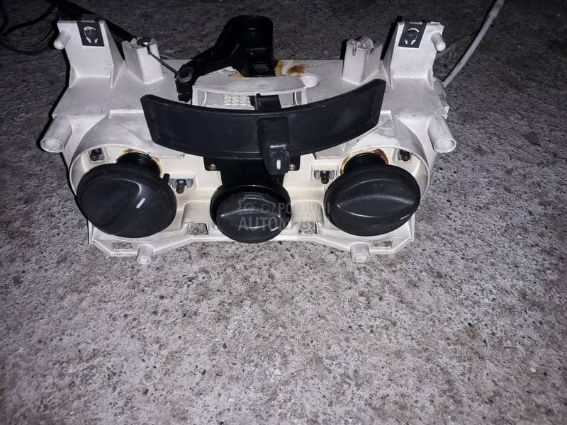 Konzola klime grejanja