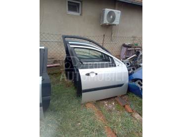 Prednja desna vrata za Ford Focus od 1998. do 2010. god.