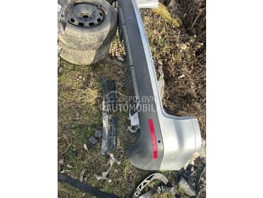 Branik zadnji toureg za Volkswagen Touareg od 2004. do 2009. god.