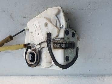 Prednja desna brava za Mazda 2 od 2007. do 2013. god.